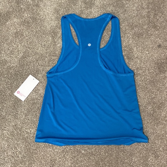 Cute blue athletic work out top - Picture 3 of 4